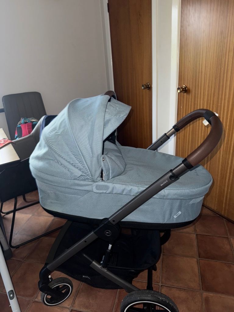 image for Cybex travel system 