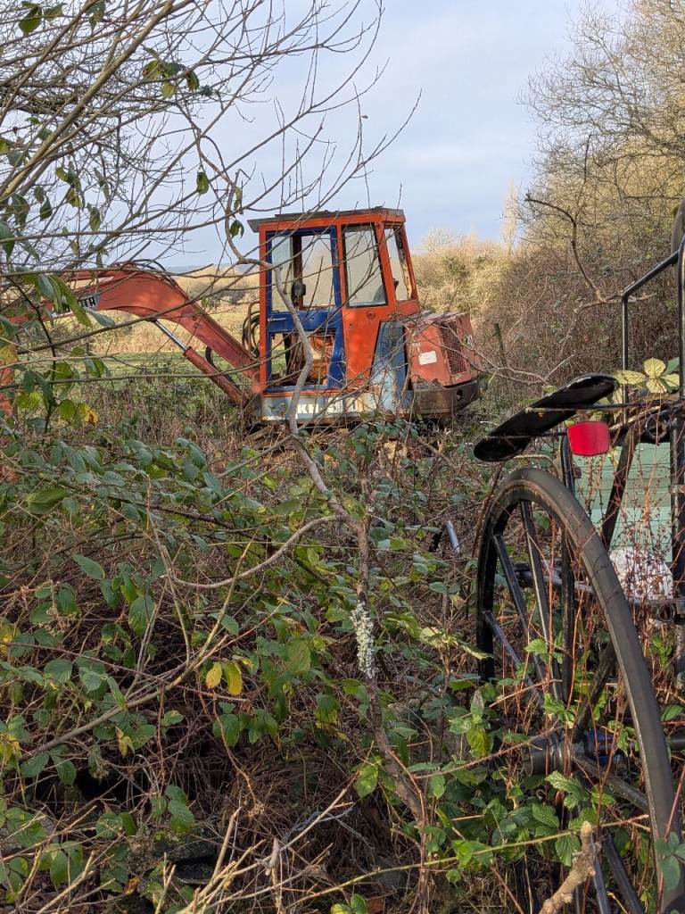 WANTED mini digger or old jcb 3c mk2 WANTED