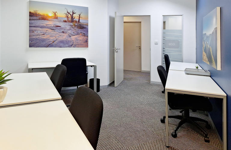 Large Office in BROMSGROVE B603ET - Layout to Suit Your Business