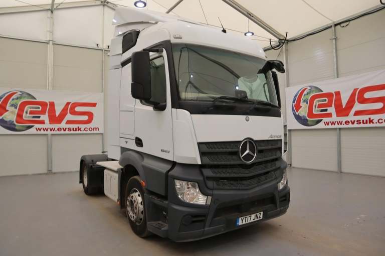 2017 (17 PLATE) Mercedes Benz Actros 1843 4x2 Euro 6 Tractor Units
