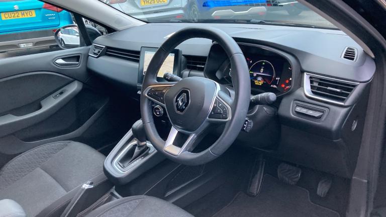 2022 Renault Clio 1.6 E-TECH Hybrid 140 Iconic 5dr Auto HATCHBACK PETROL/ELECTRIC Automatic