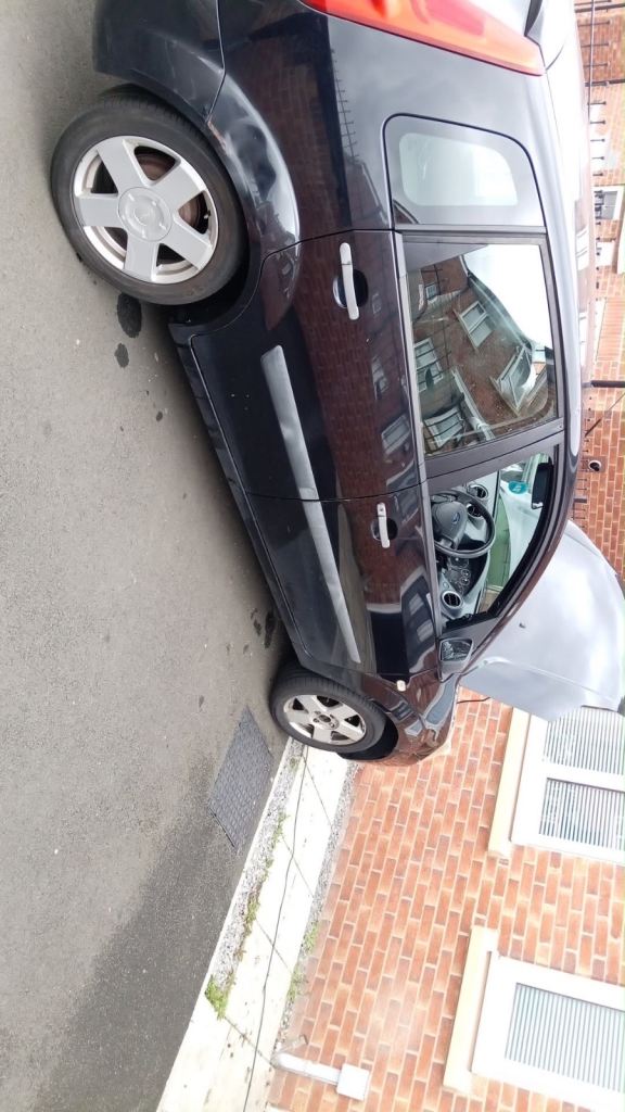 Ford, FIESTA, Hatchback, 2006, Manual, 1388 (cc), 5 doors