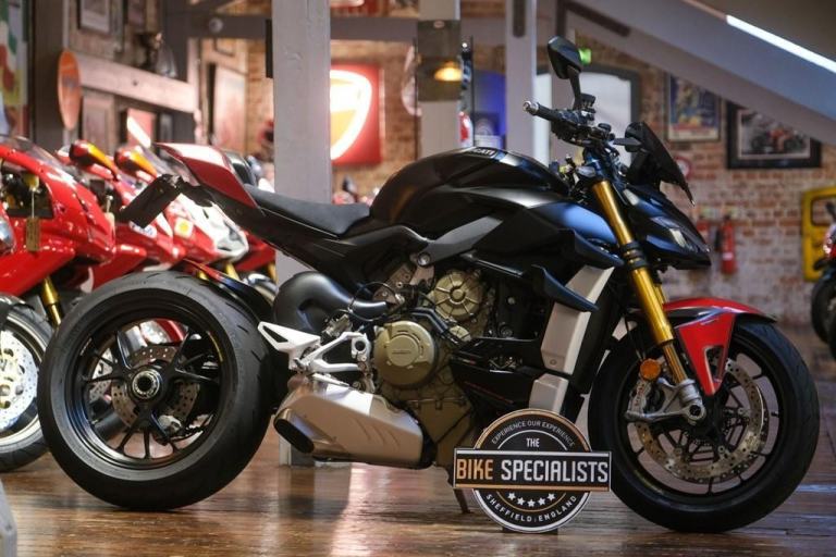 Ducati Streetfighter V4S *VulturBike Carbon Extras - Finance Available*