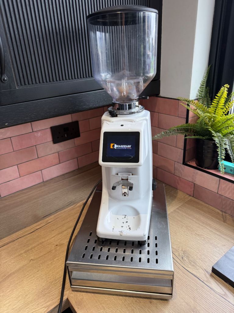 Quamar M80 Touch Plus Coffee Grinder with knock box