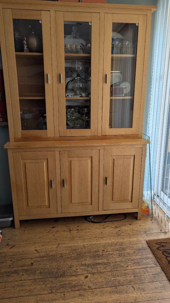Solid Wooden Display Cabinet and Sideboard Unit – Good Condition