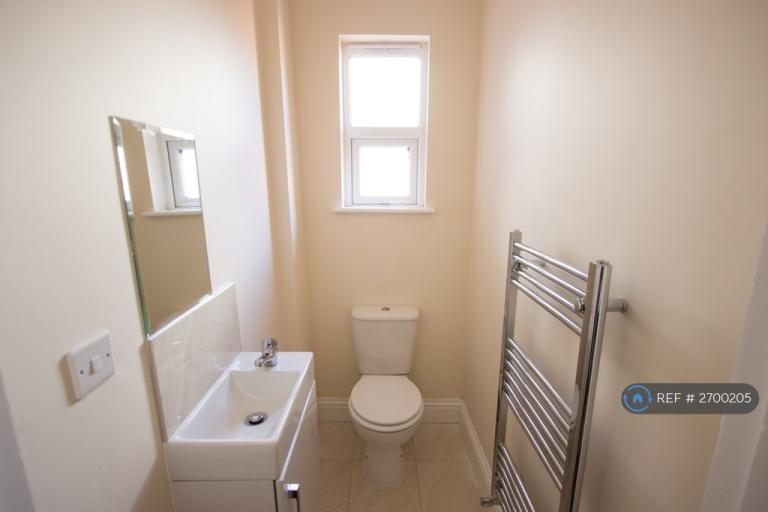 8 bedroom house in Carlton Road, Southampton, SO15 (8 bed) (#2700205)