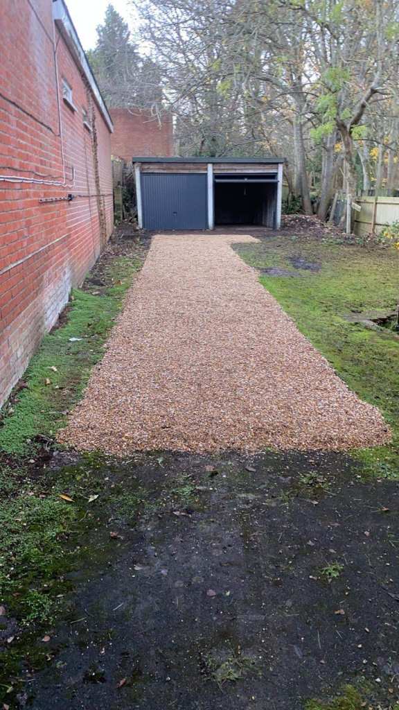 Garage To Let Storage