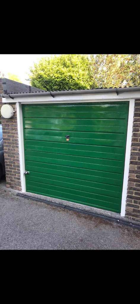 Sale or rent Garage Worthing Town/seafront k