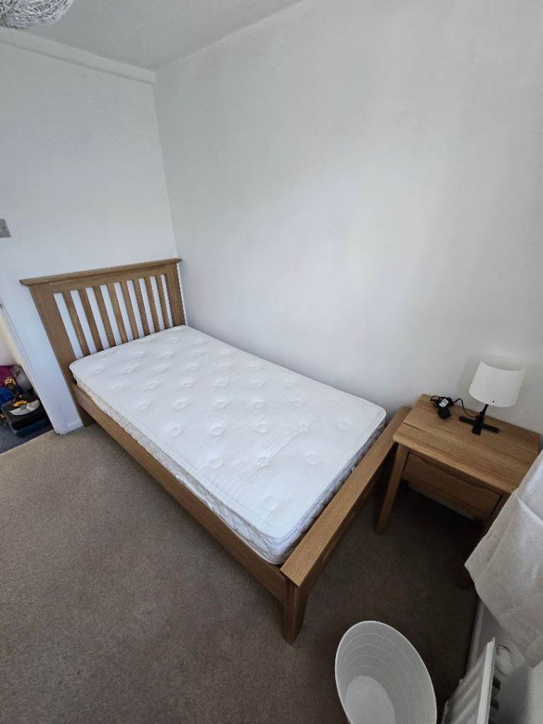 Single room for rent 