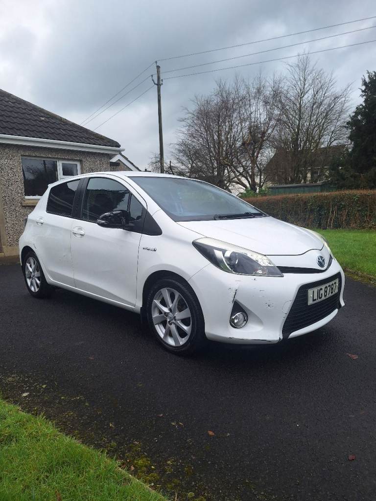 Toyota, YARIS, Hatchback, 2013, Other, 1497 (cc), 5 doors