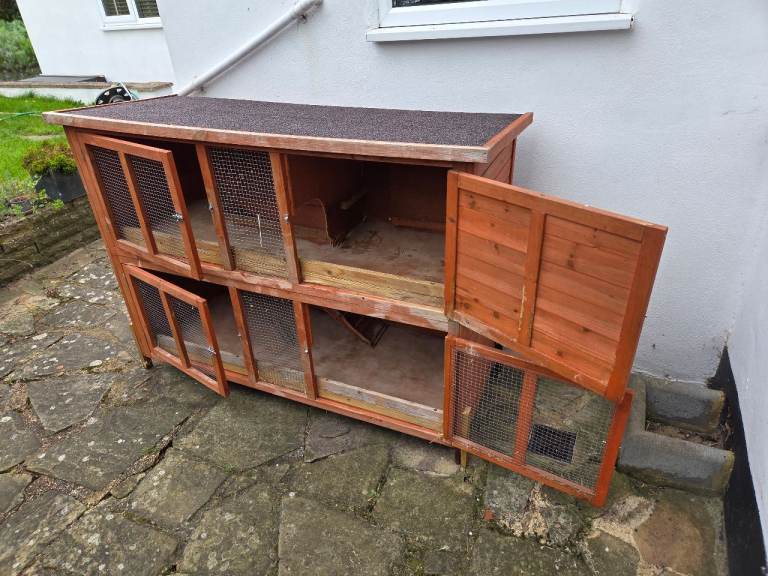 Rabbit/Guinea Pig Hutch