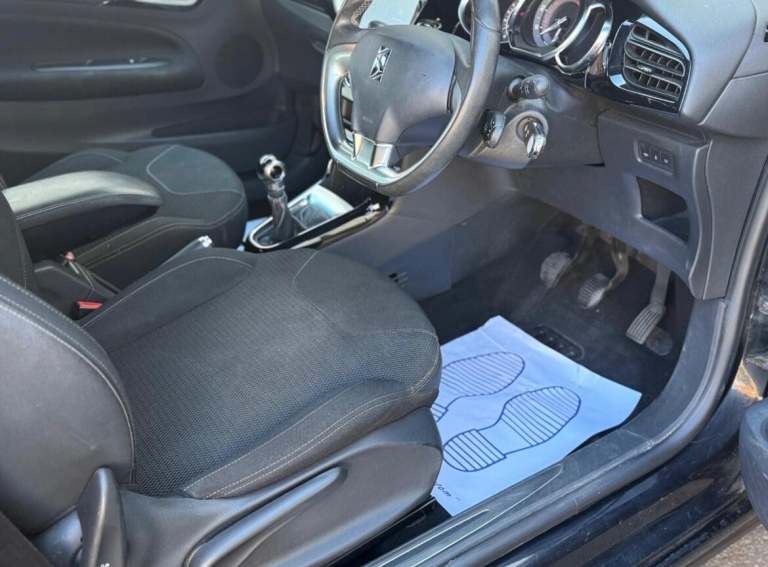 2016 DS Automobiles DS 3 1.2 PureTech Chic 3dr HATCHBACK PETROL Manual