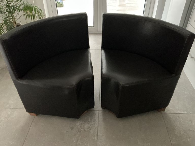 4 x space saving Brown Leather Curved Chairs – Good Condition