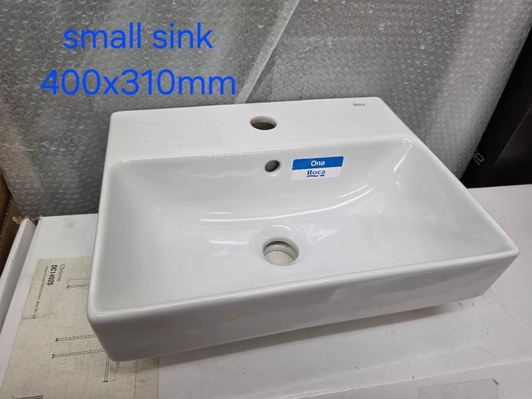 New Roca Ona Small Ceramic Bathroom Sink 400x310mm