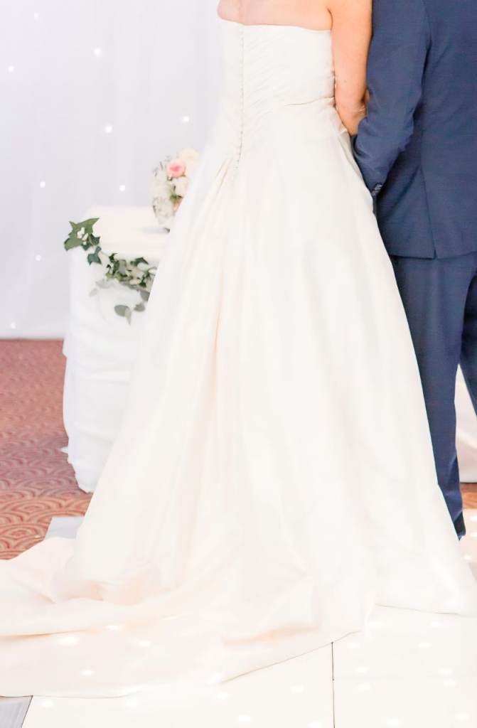 Ivory wedding dress size 14