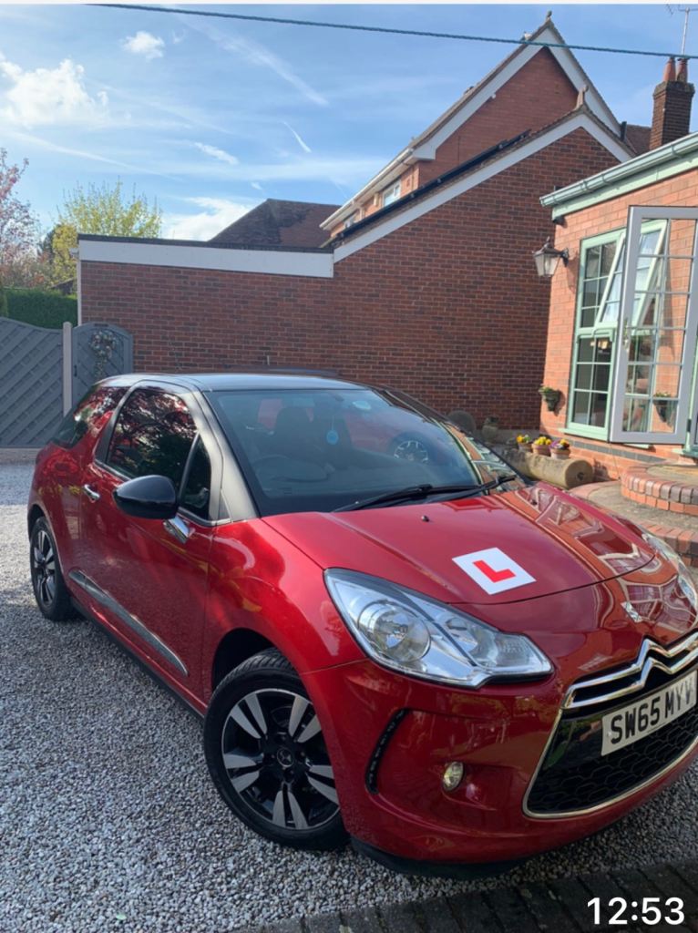 DS, DS 3, Hatchback, 2016, Manual, 1199 (cc), 3 doors