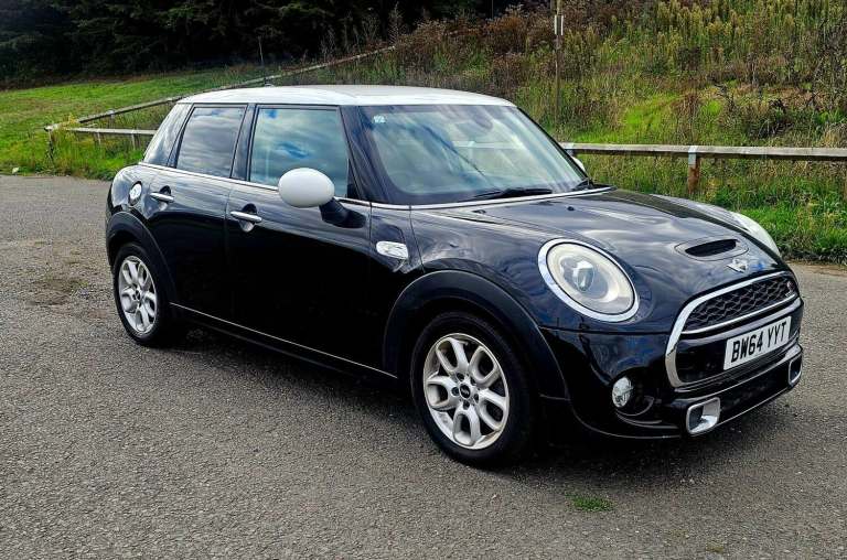 MINI Hatch 2.0 Cooper S Auto Euro 6 (s/s) 5dr Petrol Automatic