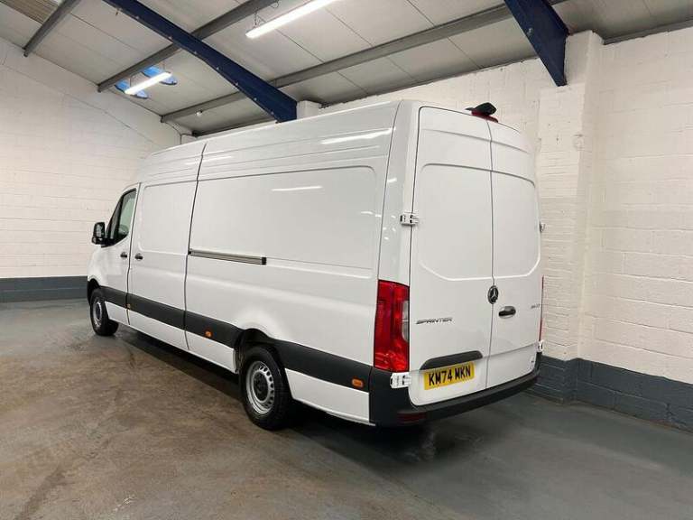 2024 Mercedes-Benz Sprinter 3.5t H2 Pro Van PANEL VAN DIESEL Manual