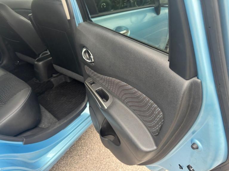 2024 Nissan Note Puredrive  HYBRID ELECTRIC Manual