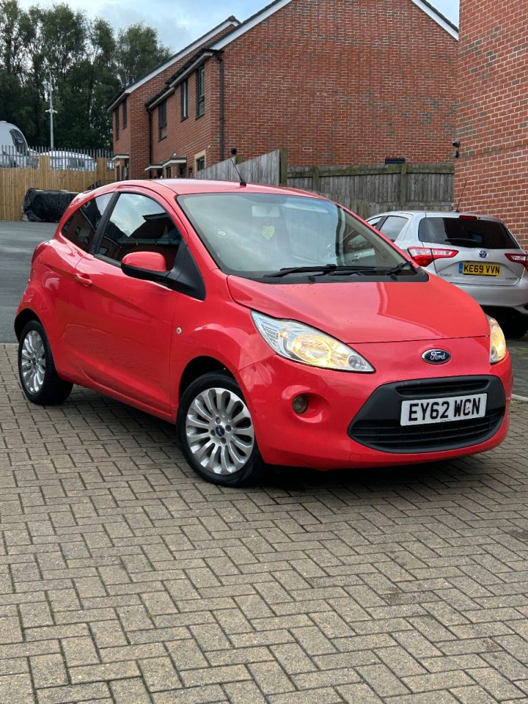 Ford, KA, Hatchback, 2012, Manual, 1242 (cc), 3 doors