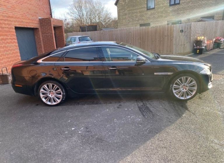 Jaguar, XJL. portfolio 3.0d Saloon, 4 doors