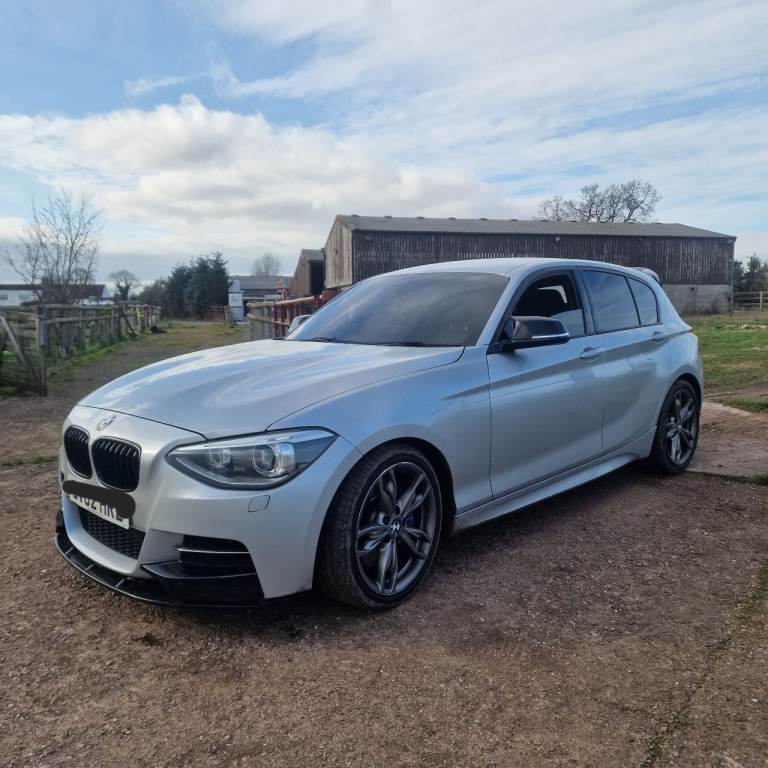 BMW, 1 SERIES, Hatchback, 2012, Manual, 2979 (cc), 5 doors