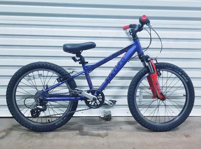 image for Carrera 20 inch wheels blast mountain bike lightweight.