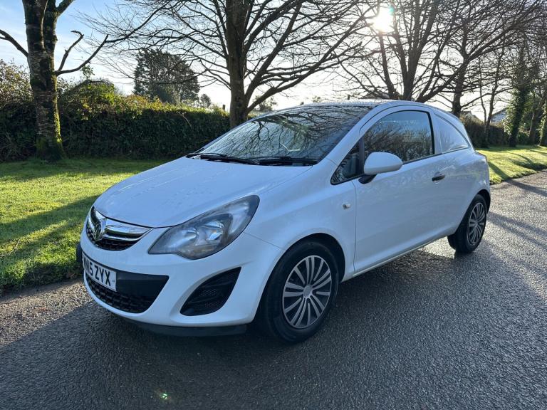 2015 (15) VAUXHALL CORSA 1.3 CDTI 16V 95BHP CAR DERIVED VAN - NO VAT 