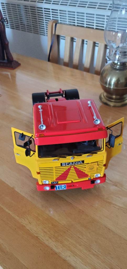 Model trucks