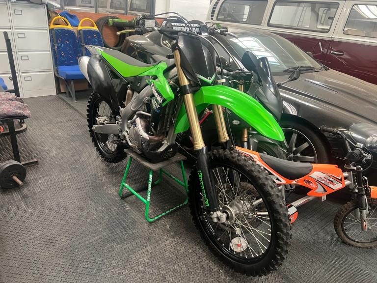  Kawasaki KX KXF 250 ZEF  Petrol Manual
