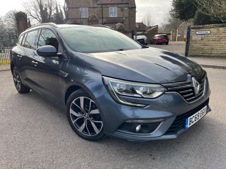 2020 Renault Megane 1.5 Blue dCi 115 Iconic 5dr ESTATE DIESEL Manual