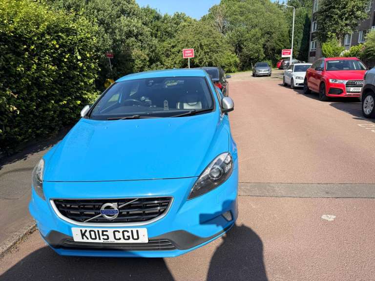 Volvo, V40, Hatchback, 2015, Manual, 1969 (cc), 5 doors
