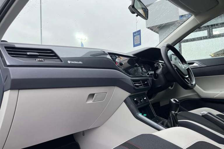 2021 Volkswagen Polo 1.0 EVO 80 Beats 5dr - APPLE CAR PLAY, FULLY SERVICED, LOW INSURANCE Manual ...