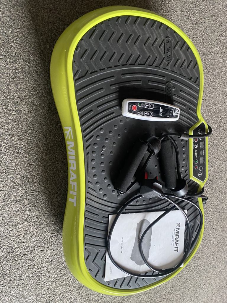 Vibrating exercises plate