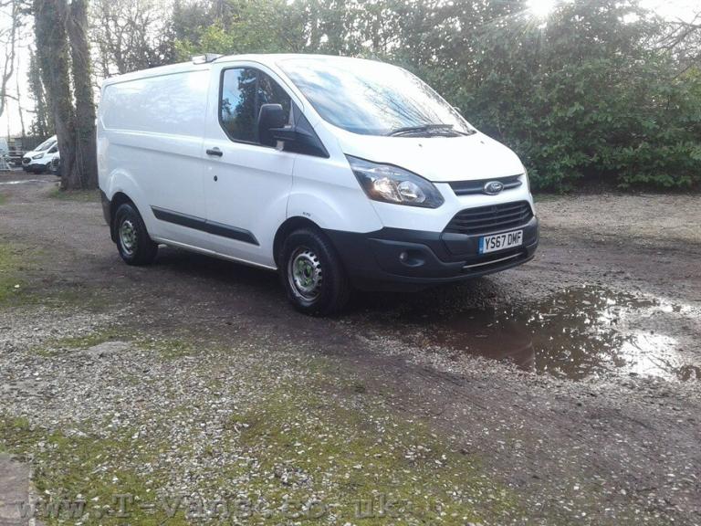 2017 Ford Transit Custom 2.0 TDCi 105ps Low Roof Van PANEL VAN Diesel Manual