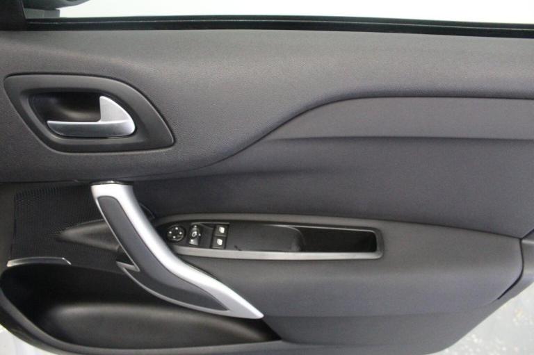 CITROEN DS4 1.6 e-HDi Airdream DStyle Nav Euro 5 (s/s) 5dr 2015