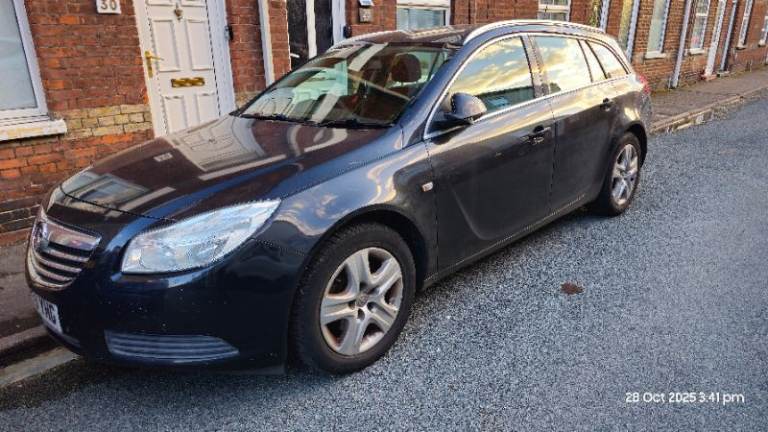 Vauxhall, INSIGNIA, Estate, 2013, Manual, 1956 (cc), 5 doors