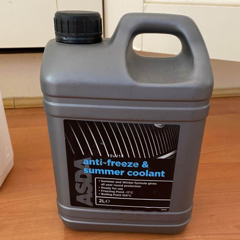 Anti-freeze and summer coolant