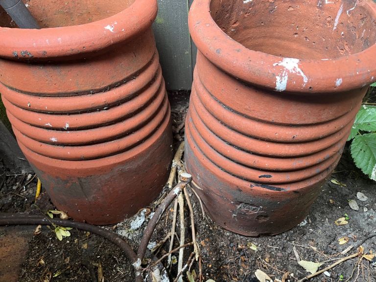 Vintage chimney pots x2