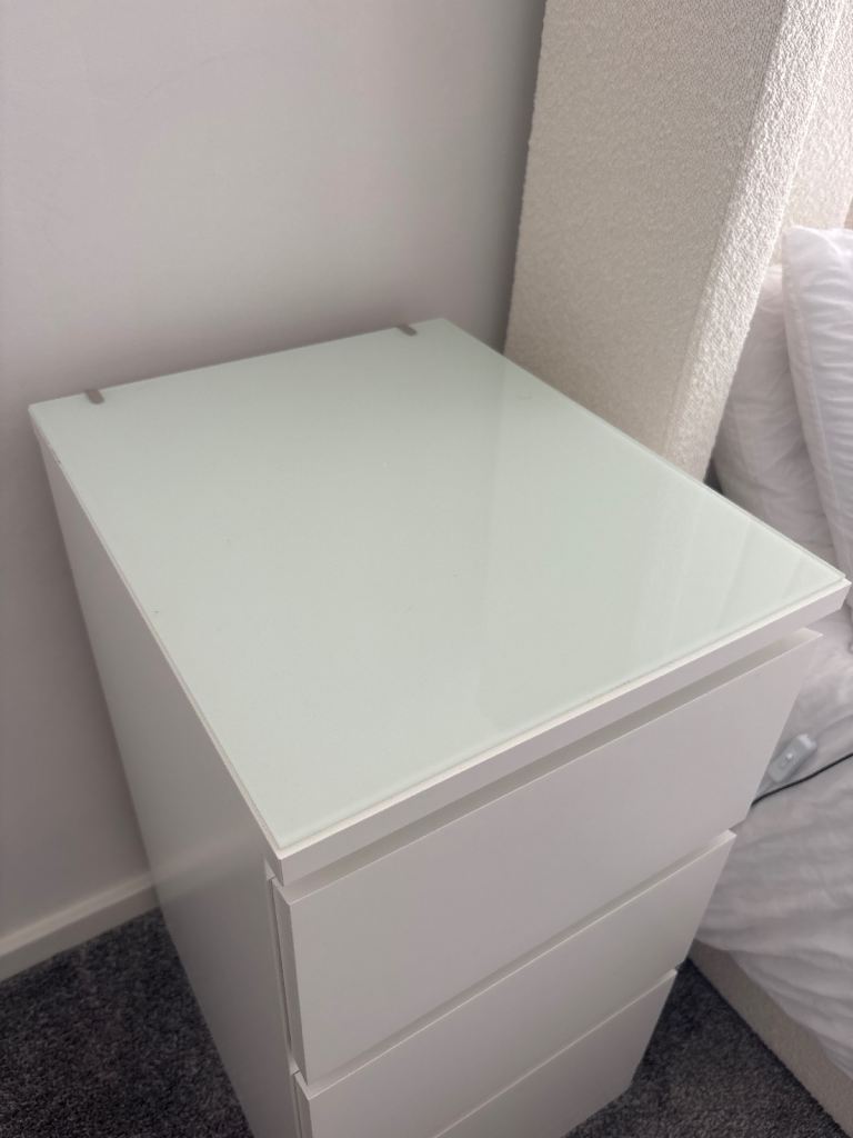 IKEA MALM White Glass Tops (x2) – 40x48cm with Fixings