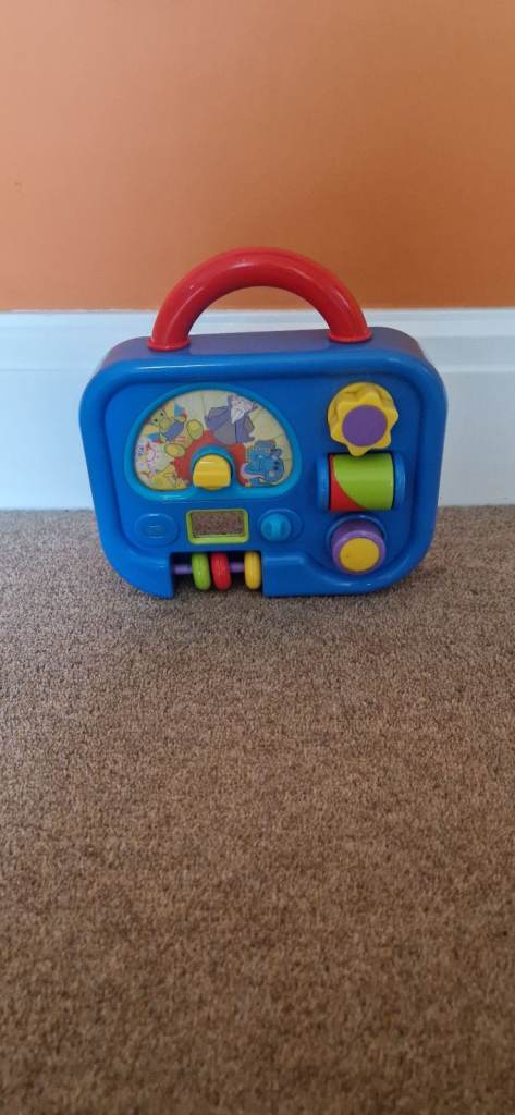 TOLO TOYS MUSICAL ACTIVITY CENTRE. EXCELLENT CONDITION.