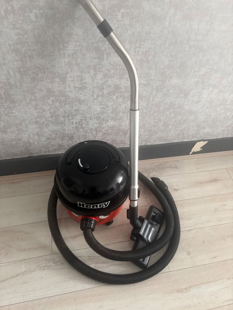 Henry Numatic Vacuum Cleaner 