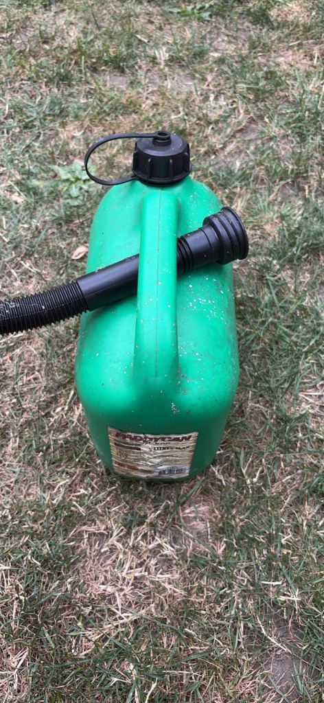 Petrol can 5 litres 