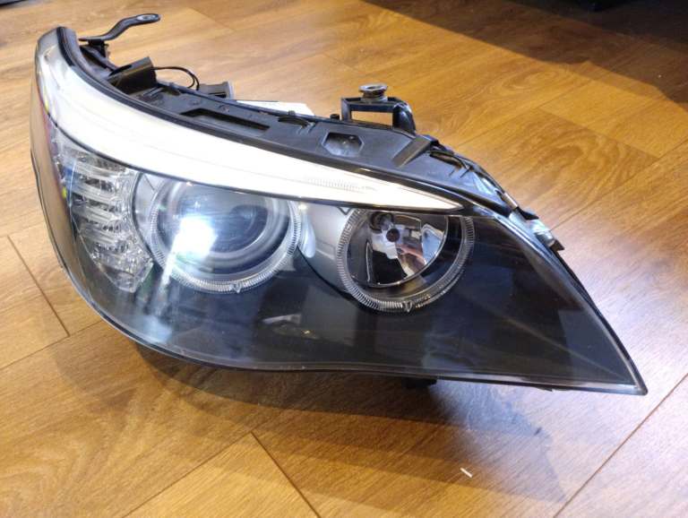 BMW 5 SERIES E60 FRONT HEADLIGHT RIGHT DRIVER SIDE HALOGEN 7177730