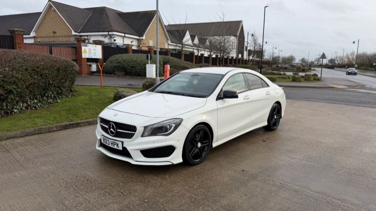 Mercedes-Benz CLA220 AMG Sport 7G-DCT