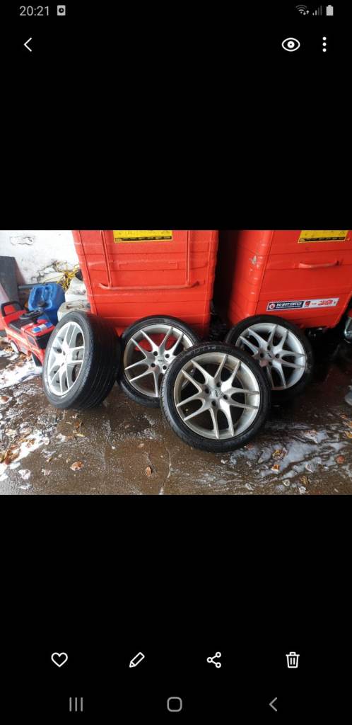 17" alloy wheels 