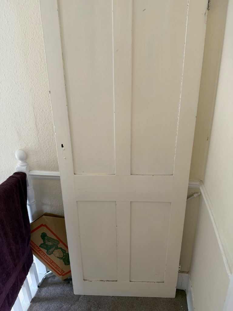 Free door