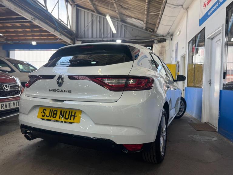 2018 Renault Megane 1.2 TCe Dynamique Nav Euro 6 (s/s) 5dr HATCHBACK Petrol Manual