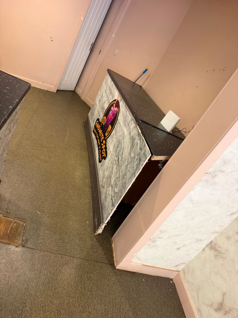 Grey Marble Effect Reception Counter – Good Condition