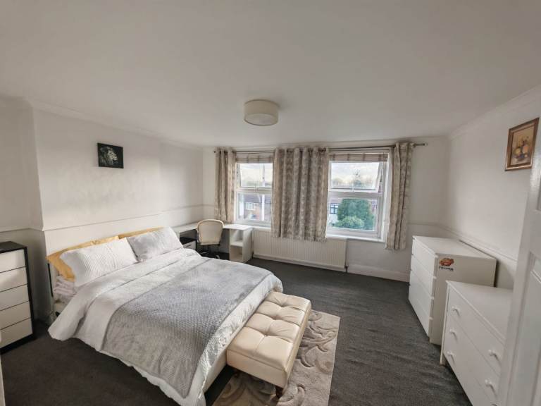 Clean and Modern Room to Rent in Ilford - ALL BILLS INCLUDED